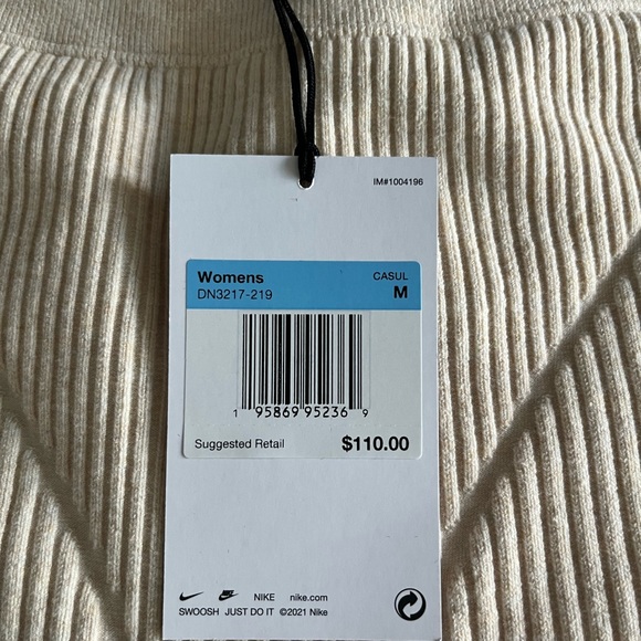 Women's x
Jacquemus Shorts - Picture 5 of 5